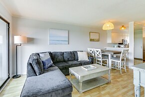 Walk to Beach: Hilton Head Condo w/ Golf Views