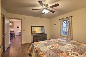 Private Hot Tub: Tuckasegee River Couple's Escape