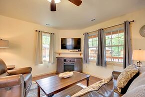 Private Hot Tub: Tuckasegee River Couple's Escape