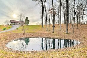 Cozy Home w/ Patio, 2 Mi to Dale Hollow Lake!