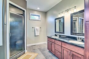 Cozy Home w/ Patio, 2 Mi to Dale Hollow Lake!