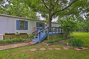 Hot Tub & Deck: Tranquil Home Near Grand Lake