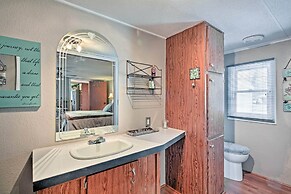 Hot Tub & Deck: Tranquil Home Near Grand Lake