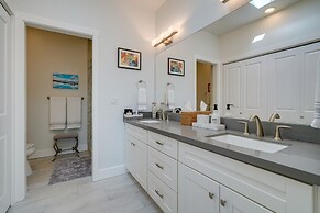 Half Moon Bay Vacation Rental: 1 Mile to Beach!