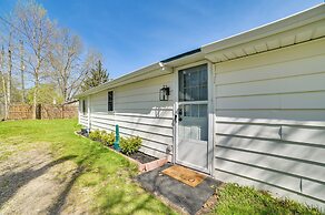 Houghton Lake Cottage - Central Location!