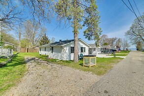 Houghton Lake Cottage - Central Location!