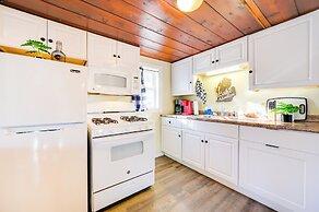 Houghton Lake Cottage - Central Location!