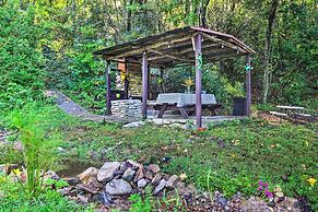 Shaw Creek Cottage w/ Fire Pit & Forest Views
