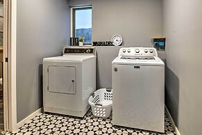 Finger Lakes Home ~ 18 Mi to Cornell University!