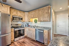 Cozy Cottage w/ Game Room ~ 17 Mi to Dtwn Slc!