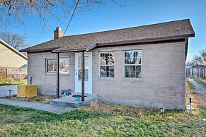 Cozy Cottage w/ Game Room ~ 17 Mi to Dtwn Slc!