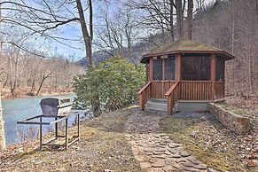 'serenity on the River' Luxe Lewisburg Cabin!