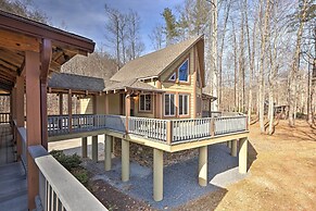 'serenity on the River' Luxe Lewisburg Cabin!