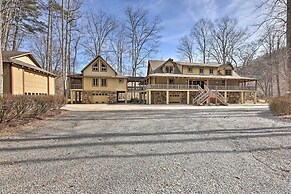 'serenity on the River' Luxe Lewisburg Cabin!