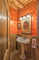 'serenity on the River' Luxe Lewisburg Cabin!