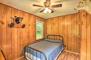 Secluded Marshall Cabin Near Appalachian Trail