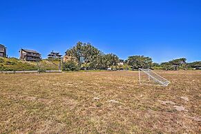 Beachfront Pajaro Dunes Condo w/ Bay Views!