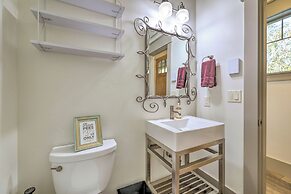 Stunning Valley Home w/ Furnished Deck & Mtn Views