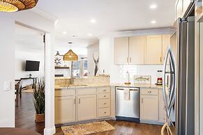 Upscale Step-free Branson Getaway: Resort Perks!