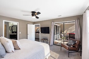 Upscale Step-free Branson Getaway: Resort Perks!