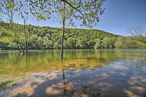 Upscale Step-free Branson Getaway: Resort Perks!