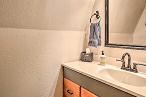 Mountain Chalet w/ Hot Tub by Cle Elum Lake!