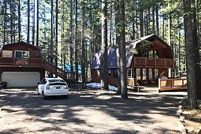 Mountain Chalet w/ Hot Tub by Cle Elum Lake!