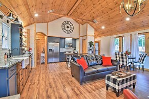 Modern Broken Bow Cabin: Large Deck, BBQ & Pergola