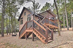 Modern Broken Bow Cabin: Large Deck, BBQ & Pergola