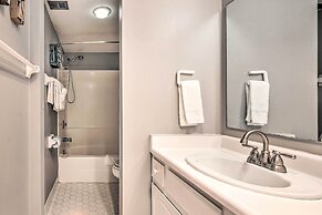 Coastal Sea Pines Escape: Walk to Beach!