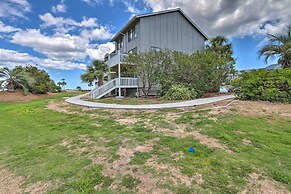 Relaxing Harbor Island Condo: Walk to the Beach!