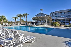 Relaxing Harbor Island Condo: Walk to the Beach!