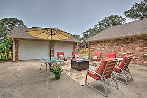 Cozy Family Home w/ Fire Pit, 4 Mi to Lake Fork