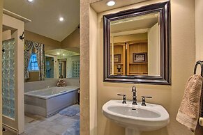 Cozy Family Home w/ Fire Pit, 4 Mi to Lake Fork