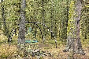 Island Park Cabin w/ Stunning Forest Views!