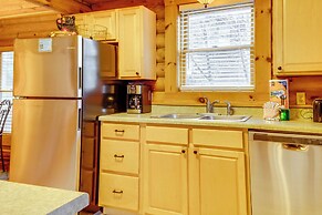 Pigeon Forge Vacation Rental: 1 Mi to Dollywood