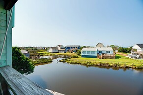 Quiet Hatteras Duplex With Decks ~ 1 Mile to Beach