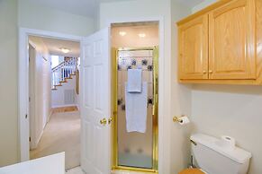 Secluded Mountain City Home w/ Deck & Views!