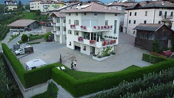 Le Rocce Val di Non - Quality Room & Breakfast