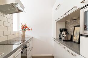 Tyylikäs kaksio Albertinkadulla