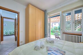 Leonardo House Garden Stresa Center