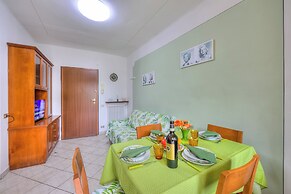 Leonardo House Garden Stresa Center