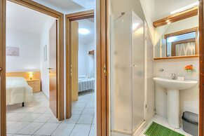 Leonardo House Garden Stresa Center