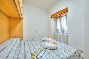 Leonardo House Garden Stresa Center