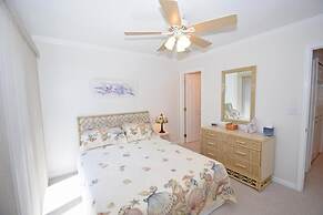 Harbour Island 45g 2 Bedroom Townhouse by RedAwning