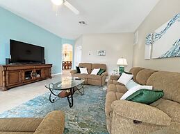 Henley Haven 6 Bedroom Villa by RedAwning