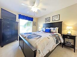 Henley Haven 6 Bedroom Villa by RedAwning