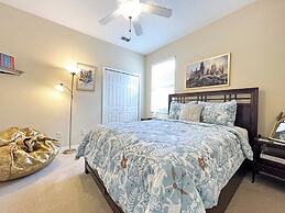 Henley Haven 6 Bedroom Villa by RedAwning