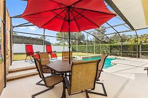 Henley Haven 6 Bedroom Villa by RedAwning