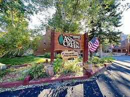 Aspen Creek #227 1 Bedroom Condo by RedAwning